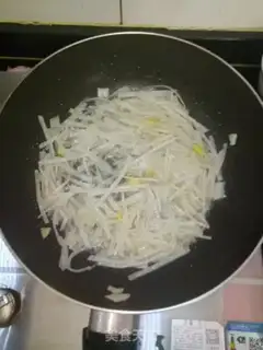 Make Rusty shrimp soup step 2