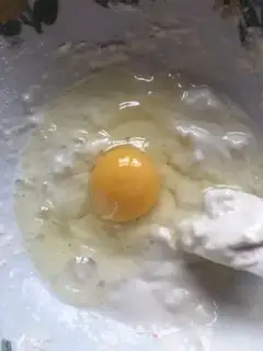 Make Milk eggcake step 1