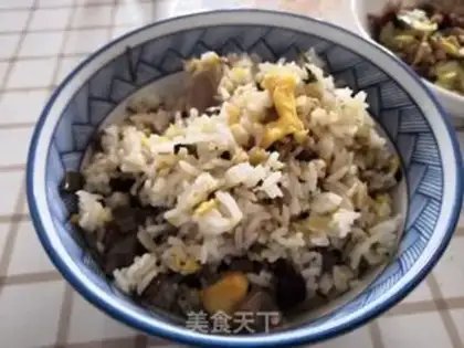 Make Pickled egg fried rice step 12