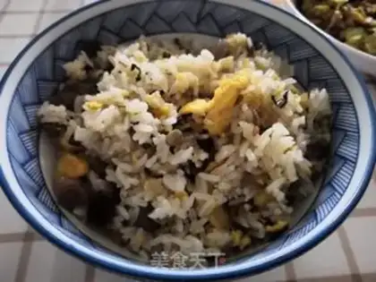 Make Pickled egg fried rice step 13