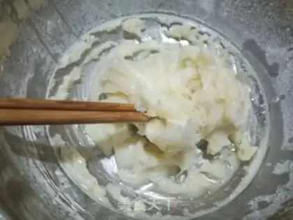Make Homemade Snow Maiden step 1