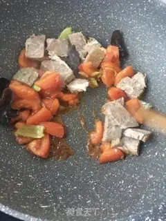 Make Tomato beef pasta step 13
