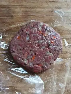 Make Beef berry sandwiches step 4