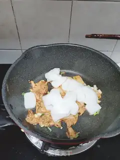 Make Tomato egg fried rice step 9
