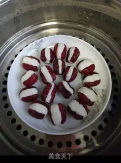 Make Sweet ginger-snake dates step 0