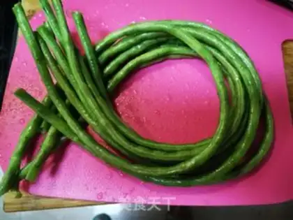 Make Shrimp-skinned beans step 2