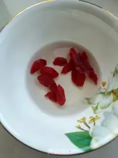 Make Sweet ginger-snake dates step 4