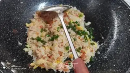 Make Tomato egg fried rice step 14