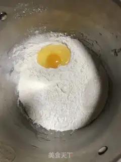 Make Coconut milk buns step 0