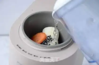 Make Banana carrot juice step 4