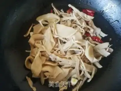 Make Dutch bean carrots dry step 5