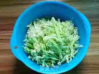 Make Round cabbage step 1