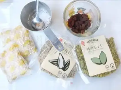 Make Original oatmeal step 0