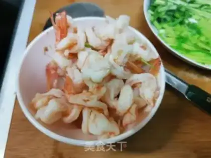 Make Shrimp noodles step 17