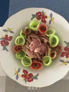 Make Red and green and pig