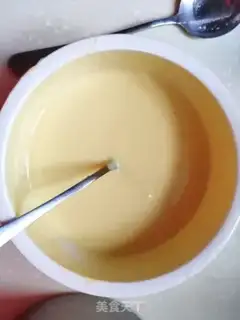 Make Yogurt pie step 5