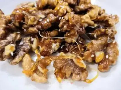 Make Amber walnuts step 11