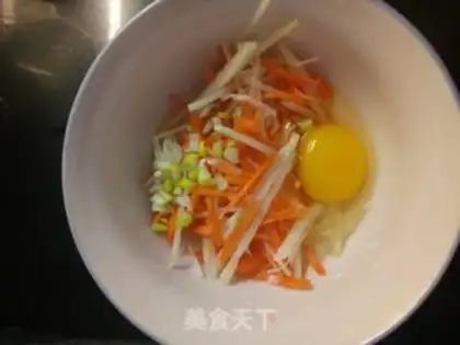 Make Carrot potato eggcake step 0