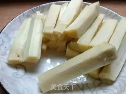 Make Sugar cane horse hoof water step 2