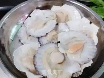 Make Garlic scallops step 3