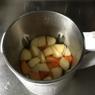 Make Apple pumpkin step 3
