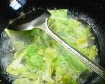 Make Salted chicken and cabbage step 7