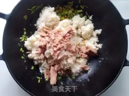 Make Celery tuna omelet step 3