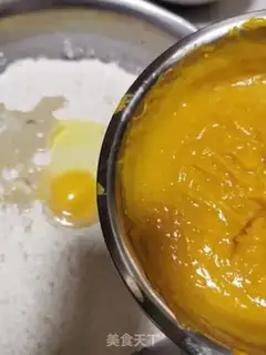 Make Pumpkin buns step 3