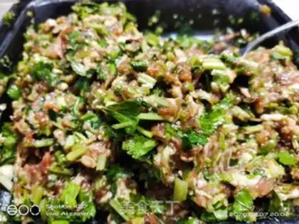 Make Celery, egg dumplings step 0