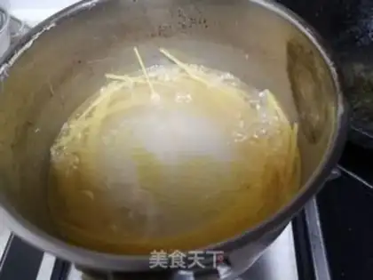 Make Spaghetti step 2