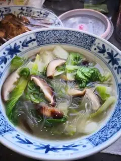 Make Little cabbage mushroom fan soup step 10