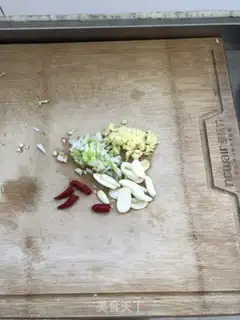 Make A hand tore step 2