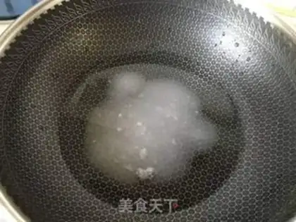 Make A snowball step 3