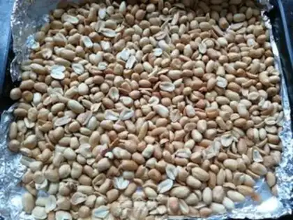 Make Black sesame pecan peanut soup step 0