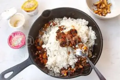 Make X-O SPICY RICE CAKE step 4