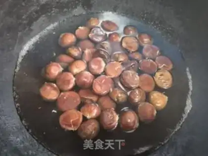 Make Sugar roasted chestnuts step 2