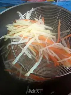 Make Spicy potato carrots step 5