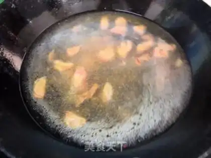 Make Tomato egg noodles step 2