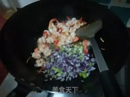 Make Barbecue roll shrimp step 6
