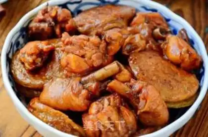 Make Red-cooked chicken step 8
