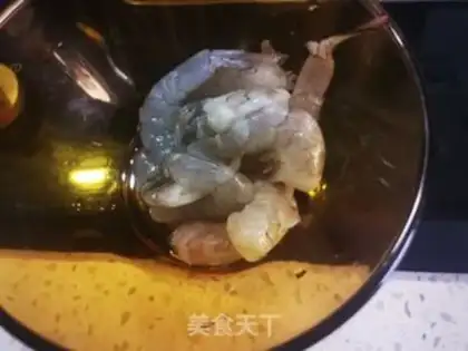 Make X-O SAUCE SHRIMP step 0
