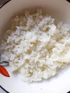 Make Gold rice omelet step 0