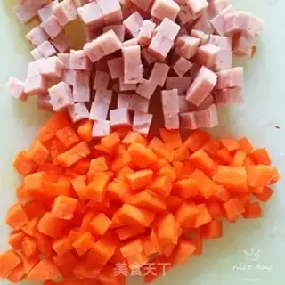 Make Gold rice omelet step 1