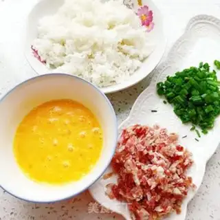 Make Sausage fried rice step 1