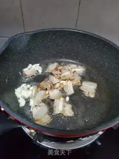 Make Five flowers and fried bamboo step 2