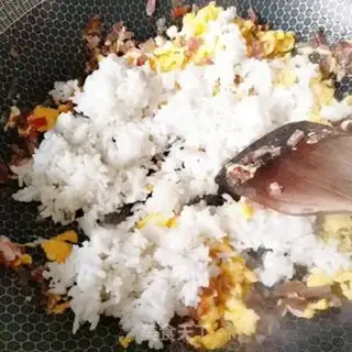 Make Sausage fried rice step 5