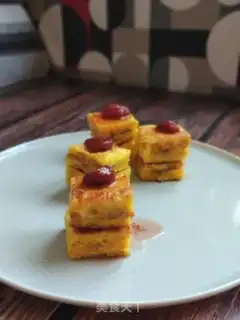 Make A simple strawberry cheesechurch step 10