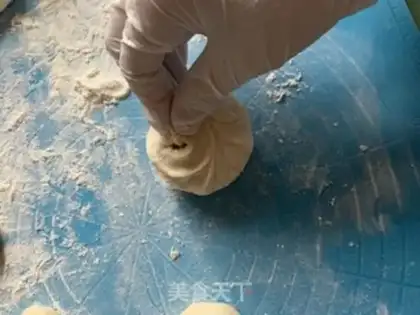 Make Roach and pork pie step 12