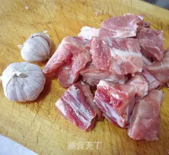 Make Garlic gum veal ribs step 0