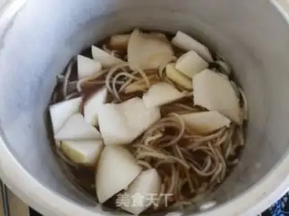 Make Bones radish fan soup step 6